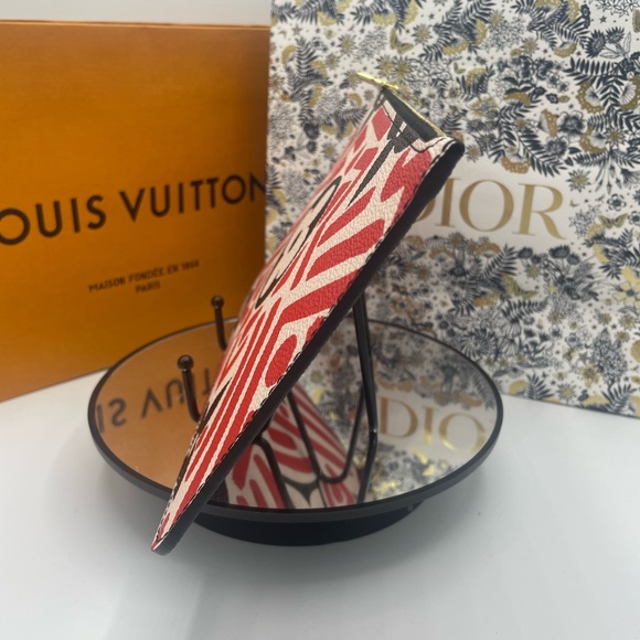 NWOT Louis Vuitton Limited Edition Pochette Crafty w/COA - Picture 3 of 11